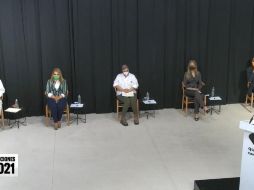 Entre las propuestas está aumentar el salario a los policías, además de someterlos a capacitaciones. ESPECIAL