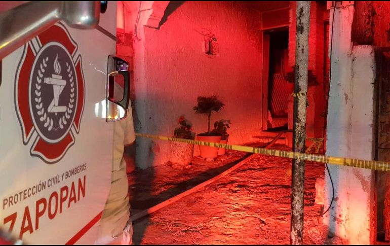 Los hechos sucedieron la noche de este domingo dentro de una finca ubicada en el cruce de Guadalupe Victoria y Saucito. ESPECIAL / Protección Civil y Bomberos Zapopan