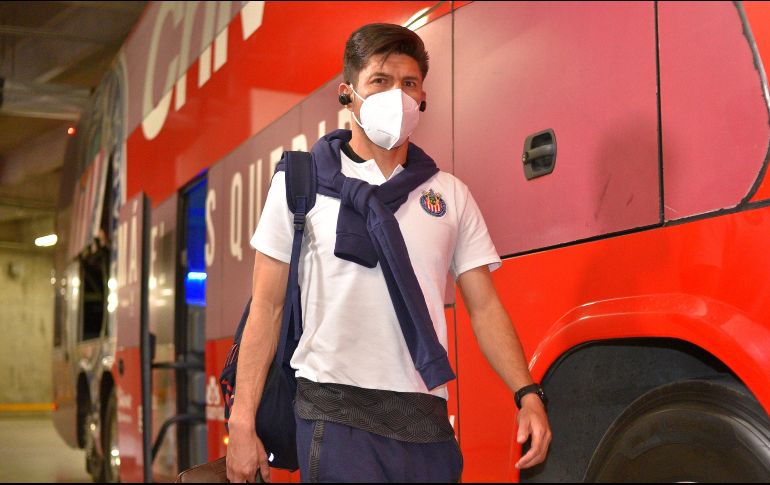 Oribe Peralta no saltaba al campo con Chivas desde la fecha 1 ante el Puebla. Imago7