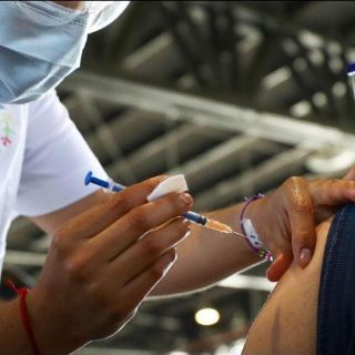 México acumula 212 mil 228 muertes por COVID-19