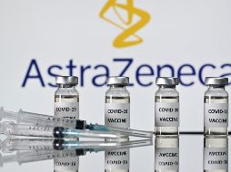 Las dosis deben ser utilizadas en cuestión de horas desde que son sacadas de la refrigeración, pero a veces el personal sanitario no encuentra a voluntarios a los que se les pueda aplicar. AFP / ARCHIVO