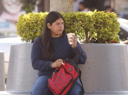 Ante las altas temperaturas, se recomienda tomar abundantes líquidos y utilizar filtró solar. EL INFORMADOR /ARCHIVO