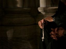 Los fieles rezarán el rosario para invocar el final de la pandemia de coronavirus. AP / ARCHIVO