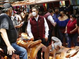 Lomelí Bolaños prometió fortalecer el área de aseo público de Guadalajara. ESPECIAL