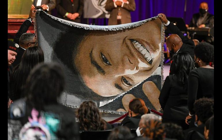 Miles de personas despidieron a Daunte Wright en medio de peticiones de justicia ante la brutalidad policial. EFE/C. Lassig