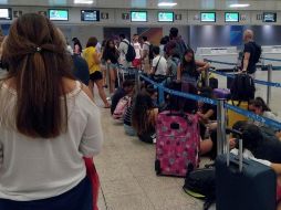 La medida, que no se aplica a los vuelos de carga, entrará en vigor este viernes. EFE/ARCHIVO