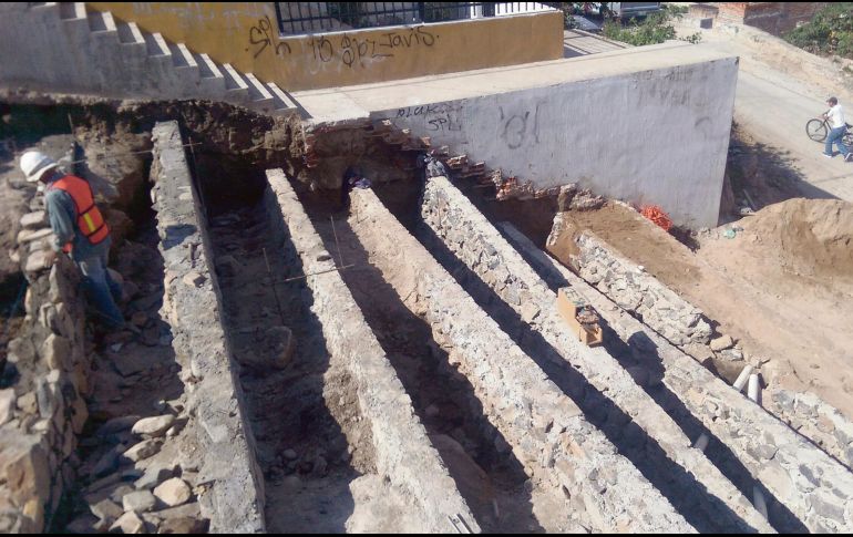 OHS desarrolló seis rampas peatonales de sentido transversal con descansos, escaleras y pequeñas jardineras. ESPECIAL