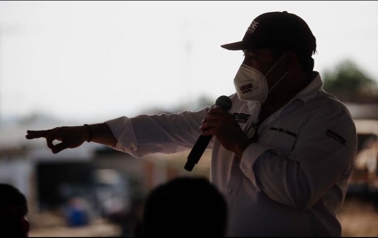 Alberto Uribe prometió la creación de un hospital veterinario móvil que ofrezca a las comunidades servicios de vacunación y esterilización gratuita. ESPECIAL
