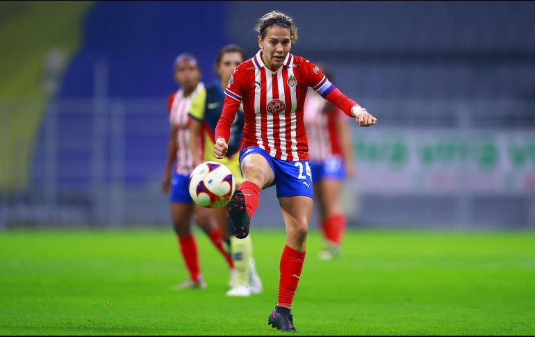 Alicia Cervantes, goleadora de Chivas. El equipo se enfrentará mañana las Rayadas. IMAGO7/ARCHIVO