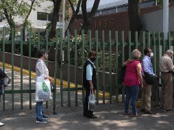 Respecto al plan de vacunación, AMLO adelanta que esta semana concluye la vacunación a los adultos mayores con -al menos- una dosis como se comprometió. SUN / C. Mejía