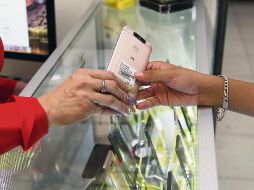 NORMA. Los usuarios deben entregar sus datos biométricos al usar una línea de telefonía móvil. EL INFORMADOR • A. Camacho