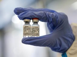 La cuenta oficial de la vacuna Sputnik V en Twitter dijo que el trabajo para el llenado final en México comenzará en mayo. AFP / ARCHIVO