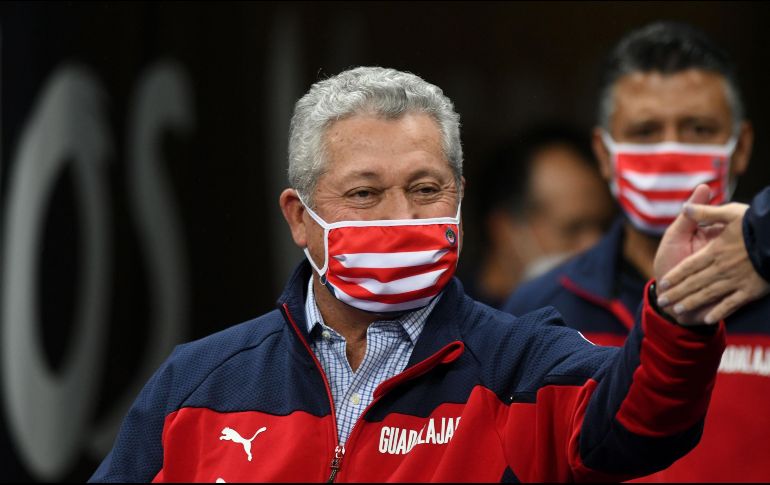 En conferencia de prensa, el estratega de Chivas, Víctor Manuel Vucetich, reveló que su contrato con el club finaliza una vez que el Torneo Guard1anes 2021 concluya. Imago7