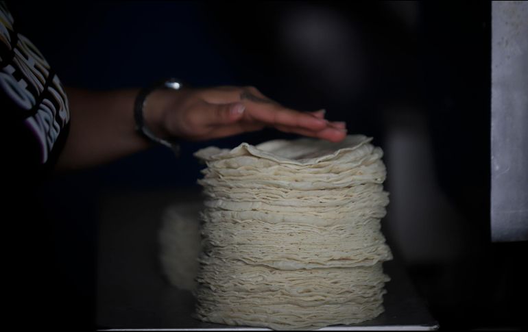 Casi 30 pesos. En Hermosillo, Sonora, el kilo en tortillerías llegó a un máximo de 27 pesos y a un mínimo de 22. EL INFORMADOR / ARCHIVO