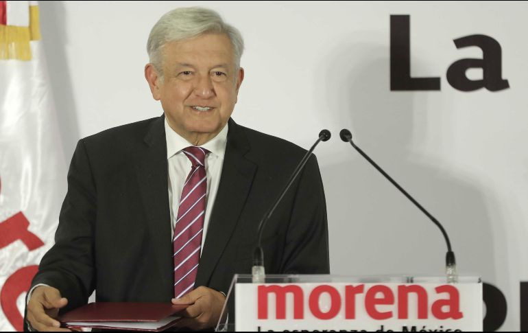 En la semana se dijo que AMLO dijo recientemente que renunciará a su partido político y se unirá a otro, lo cual es falso. SUN / ARCHIVO