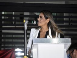 Anoche, Delgado y el secretario general con funciones de presidente de ese partido en Guerrero, Marcial Rodríguez, solicitaron el registro oficial de  Salgado Pineda como candidata a gobernadora ante el Instituto Electoral y de Participación Ciudadana. SUN