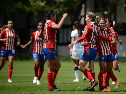 Chivas llega como la escuadra más enrachada del torneo con cinco victorias consecutivas. Imago7