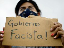 MARCHAS. Organizaciones de la sociedad civil se manifiestan en contra de la destitución de magistrados. EFE