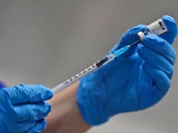 La campaña de vacunación se ha acelerado en Canadá y el país espera recibir al menos 10 millones de dosis este mes. Más del 34% de los canadienses han recibido al menos una inyección. AFP / ARCHIVO