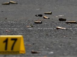 La sobreviviente es atendida en un hospital por heridas producidas por impacto de arma de fuego. EFE / ARCHIVO