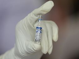 El preparado protege contra las cepas del COVID-19 conocidas hasta ahora, con una efectividad del 79.4 por ciento. AFP / ARCHIVO