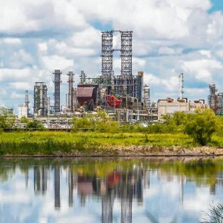 Petroleras de EU acusan discriminación de AMLO