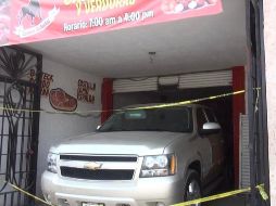 Los elementos de la Fiscalía procedieron a colocar sellos de clausura en el lugar. ESPECIAL / Fiscalía de Jalisco