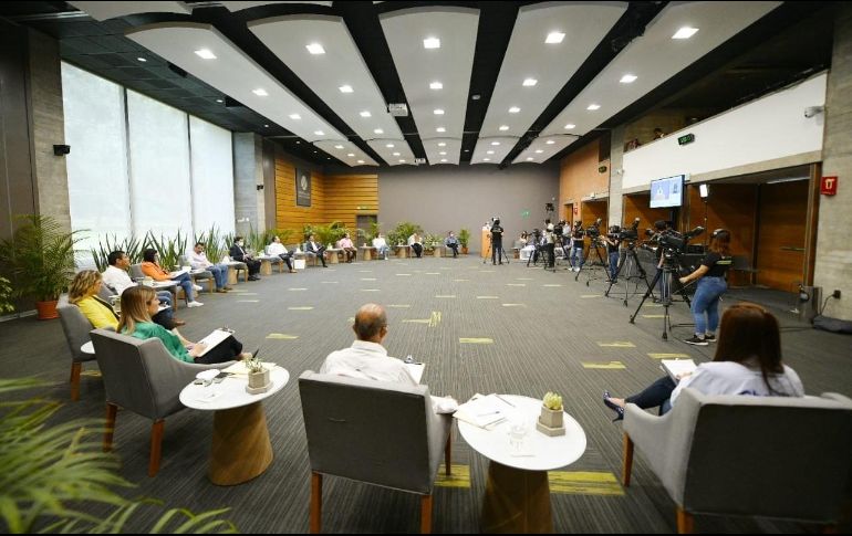 Alberto Maldonado participó en el foro Desafíos 21-24. La agenda impostergable, organizado por el Instituto Tecnológico y de Estudios Superiores de Occidente (Iteso). ESPECIAL