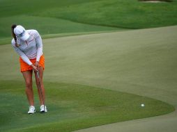 Gaby López se encuentra a únicamente dos impactos del segundo lugar; sin embargo, a cinco de la líder Patty Tavatanakit. EFE/D. Azubel