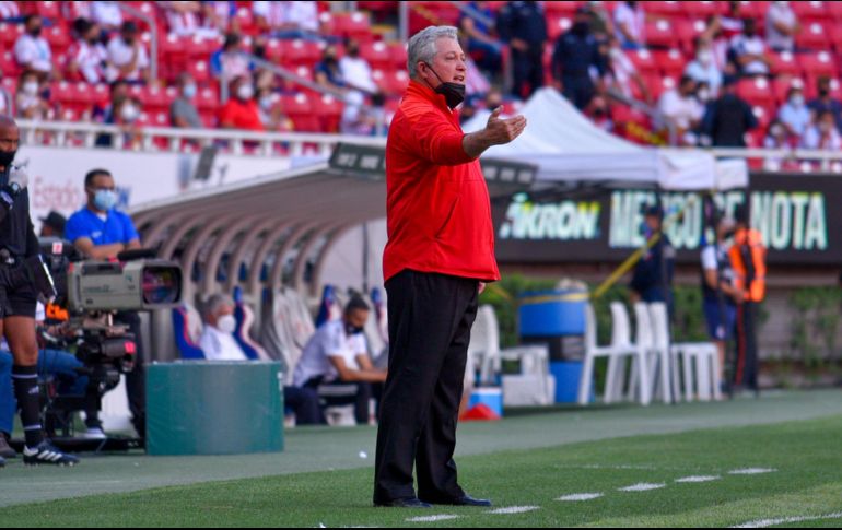 El presidente Amaury Vergara se reunió con el director deportivo Ricardo Peláez para aterrizar qué sigue de cara al próximo torneo, basados en lo que ha hecho el equipo bajo la dirección técnica de Vucetich. IMAGO7