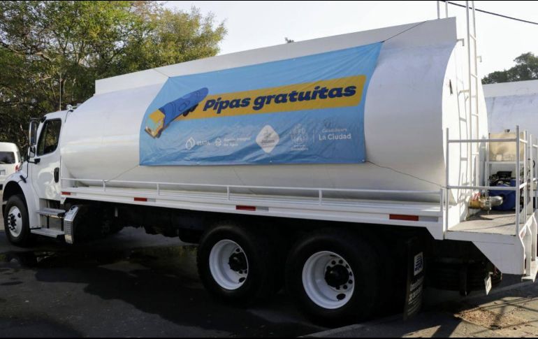 Para solicitar pipas gratis se puede llamar a la línea telefónica SIAPATEL 3668-2482 con atención las 24 horas del día. ESPECIAL / Gobierno de Guadalajara