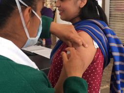 Siguen a las recientes solicitudes que ha realizado el laboratorio a la FDA y a la EMA para el uso de emergencia de su vacuna contra COVID-19 en menores de entre 12 y 15 años. SUN / ARCHIVO