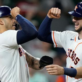 Astros disparan 5 jonrones y apabullan a Angelinos