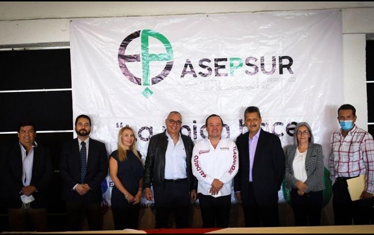 En la charla del morenista con los miembros de ASEPSUR, se habló del desarrollo de naves industriales que potencien el intercambio comercial, nacional e internacional. ESPECIAL