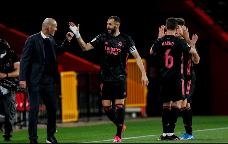 El Real Madrid aguanta en la pugna por el título de LaLiga Santander y se mantiene a dos puntos del liderato que ocupa el Atlético de Madrid. AP / F. Rodríguez