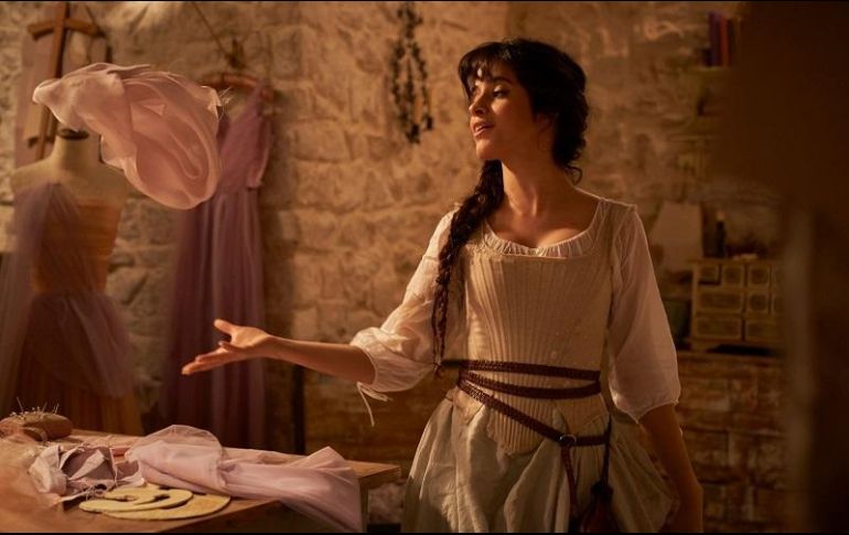 “La Cenicienta” es una nueva versión musical de la historia tradicional. ESPECIAL/Amazon Prime Video