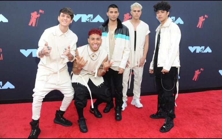 El recorrido musical de CNCO para esta velada incluyó canciones como “Ya tú sabes” y “Beso”. EFE/ARCHIVO