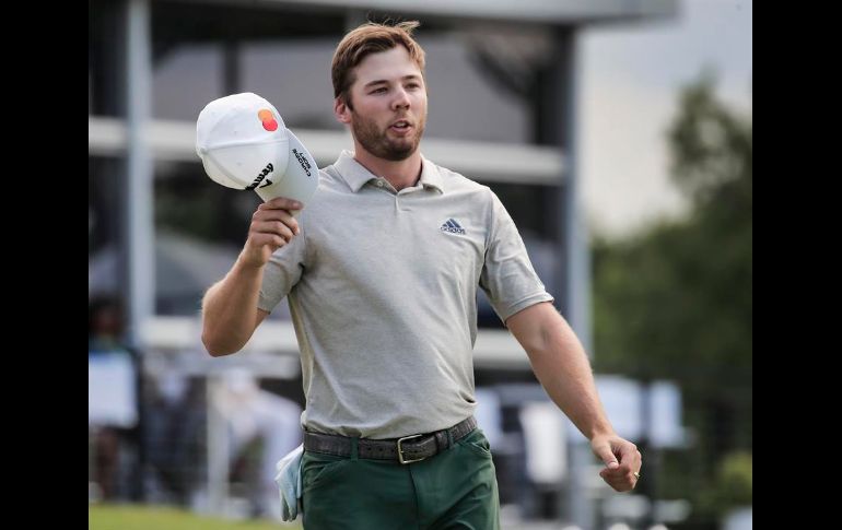 Sam Burns tuvo un acumulado de -20 golpes, registrando el score más bajo en 54 hoyos en la historia del torneo. EFE/T. Maury