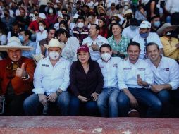 Alberto Uribe firmó un acuerdo por la reactivación económica del campo jalisciense. ESPECIAL