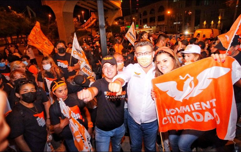 El candidato informó su decisión a través de un comunicado que fue publicado en sus redes sociales. TWITTER @r_rbc