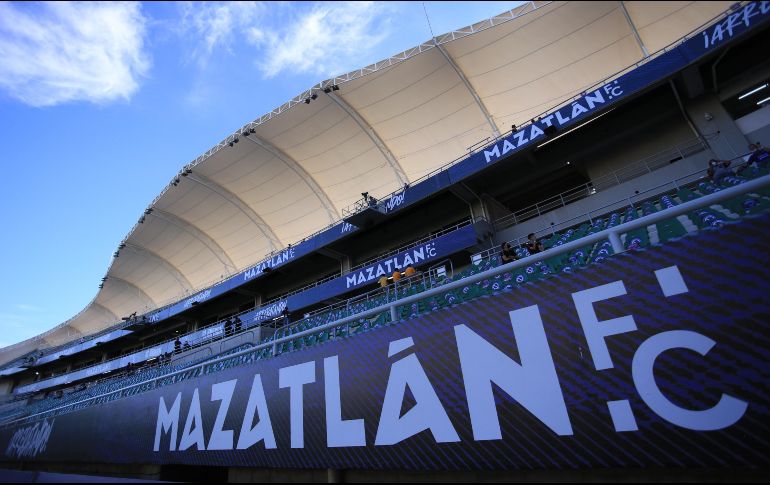 ''Una visión distinta, proyección al talento joven y ganador. ÉL ES BEÑAT SAN JOSÉ. ÉL ES NUESTRO NUEVO TÉCNICO Y ya está #ARREbatando'', dice el mensaje publicado en la cuenta de Twitter. IMAGO7