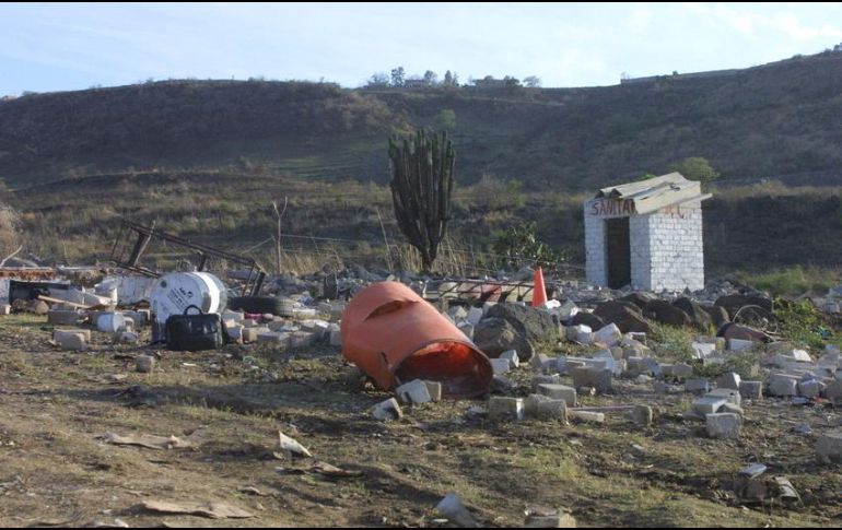 El estruendo se escuchó en toda la comunidad, la cual se llenó de una columna de humo. EL INFORMADOR/ARCHIVO