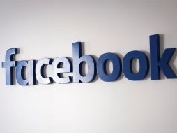 Los trabajadores del centro especial también se encargan de restablecer contenidos que hayan sido eliminados por error. EFE/ARCHIVO