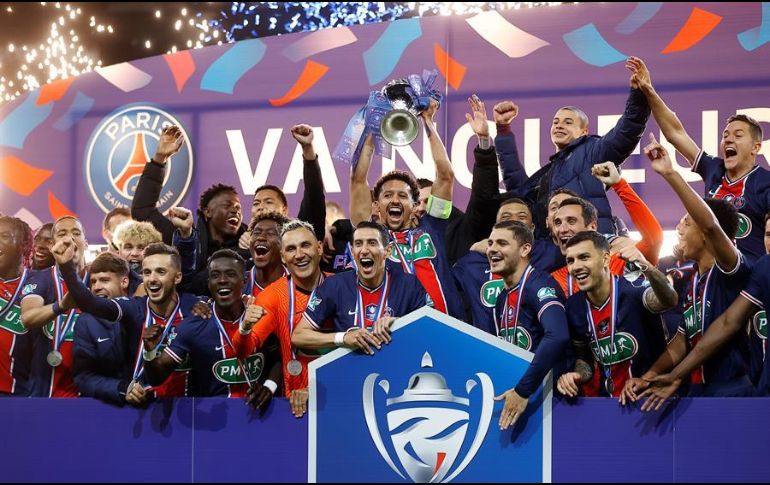 Con su 14ª Copa de Francia, el PSG evita el catastrófico escenario de una temporada en blanco. EFE/I. Langsdon