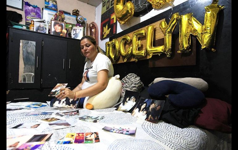 La familia aún conmemora el cumpleaños de Jocelyn como símbolo de la esperanza de hallarla con vida, por lo que realizaron una protesta en el centro de la ciudad. EFE/L. Torres