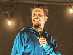 El standupero Diego Zanassi. Instagram/zananassi.