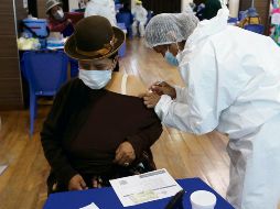 BOLIVIA. Un punto de vacunación en la Escuela Militar de Ingeniería, en La Paz.