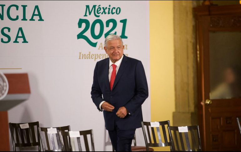 AMLO acusa que cuando se trata de ayudar a los pobres o al pueblo, a eso sus adversarios le llaman populismo o paternalismo. SUN / G. Espinosa