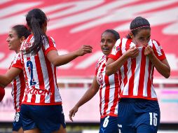 Chivas se prepara para enfrentar a Tigres en la final de la Liga MX Femenil. Imago7