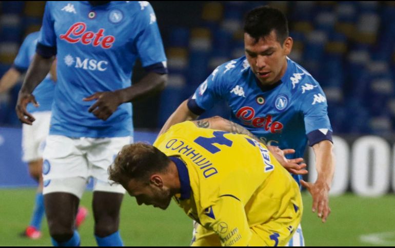 MAL DÍA. Hirving Lozano no pudo ayudar a su equipo a meterse  en el principal torneo europeo de clubes. EFE